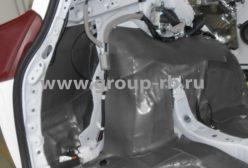 Комплексная шумоизоляция белой Toyota Rav4 - фото 14